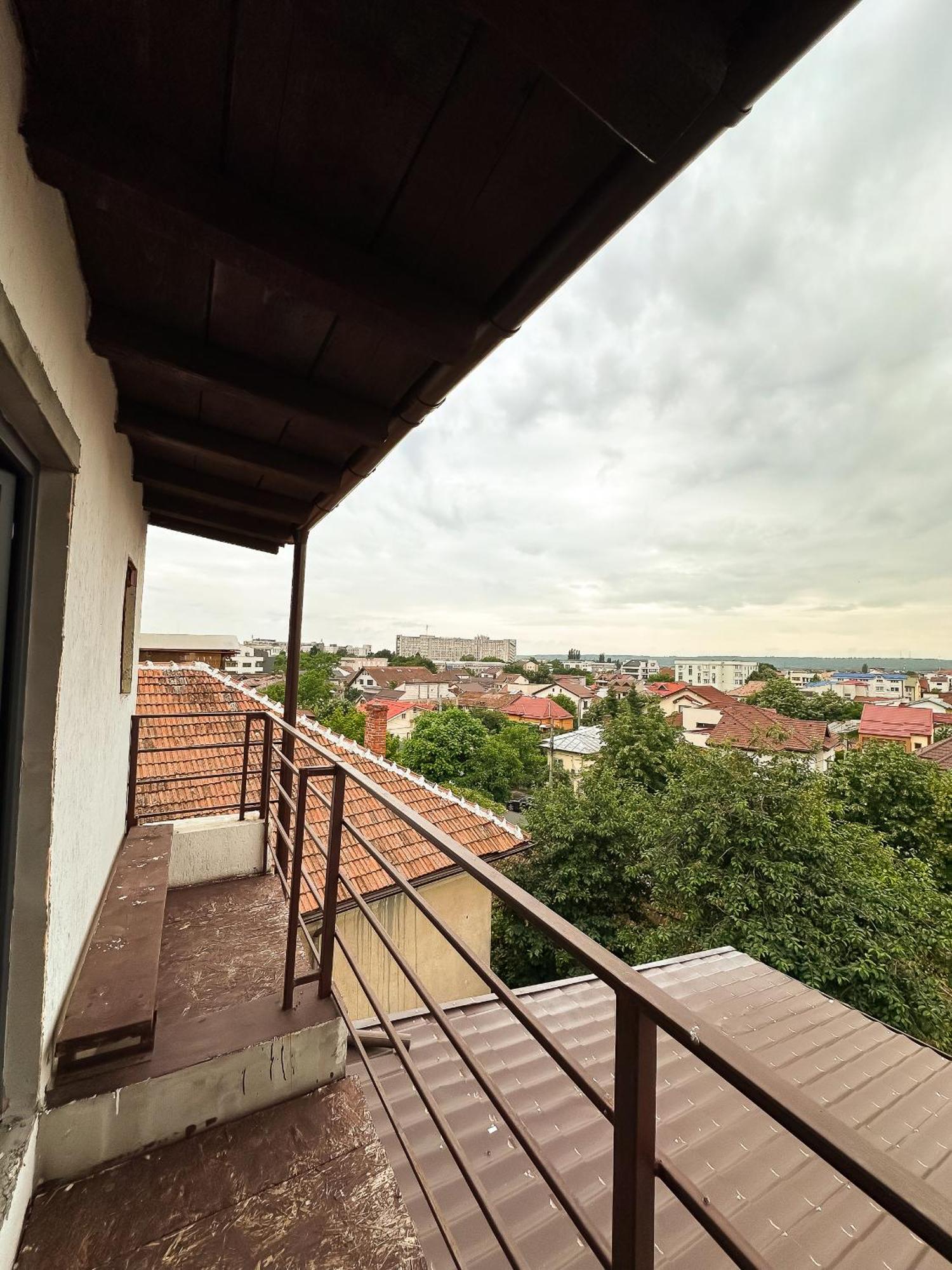 The Royal - Studio With Balcony & Panoramic View Крайова Екстер'єр фото